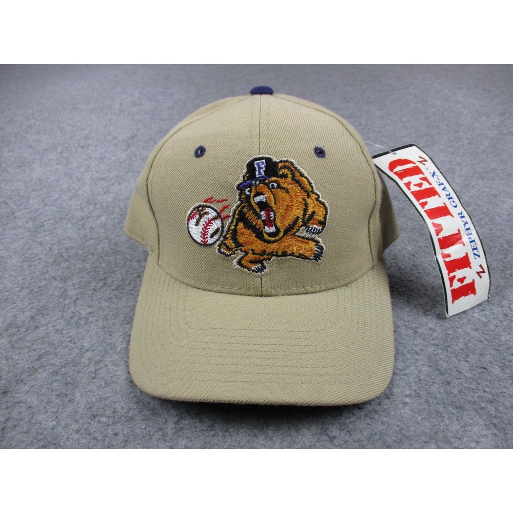 VTG Fresno Grizzlies Hat Cap Fitted Mens 7 Beige Deadstock Minor League Baseball